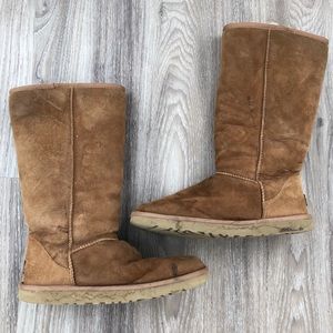 UGG Boots (Chestnut)